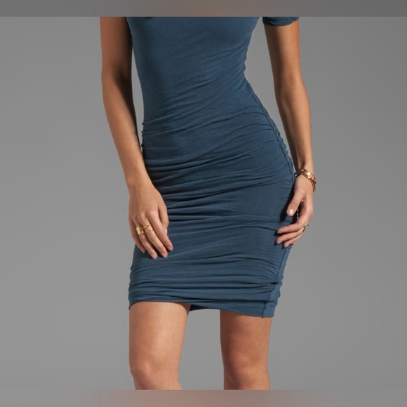 James Perse Dresses & Skirts - James Perse Ruched Short Sleeve Scoop Neck Blue Dress